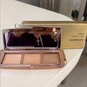 Hourglass Ambient Lighting Palette - Gold Shades
